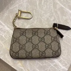 GUCCI GGパターン 小銭入れ チェーン付き