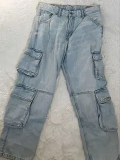 ZARA ブルーカーゴデニム　カーゴパンツのサムネイル