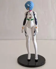 綾波レイ　フィギュアプラグスーツversion