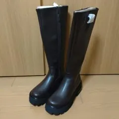 CHARLES & KEITH 　ダークブラウン 35　新品未使用