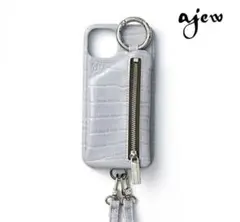 エジュー　ajew iPhone17 ケースクロコ 紐付き ショルダーストラップ