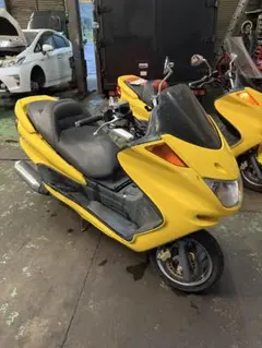 YAMAHA マジェスティC ビックスクーター