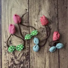 布製ハンドメイドチューリップヘアゴムセット　髪飾り　ヘアアクセサリー