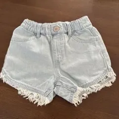 フリンジ付きライトブルーショートパンツ