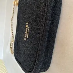 CHANELノベルティブラックポーチ