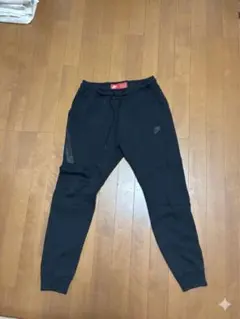 Nike ブラック テックフリースパンツ下 S