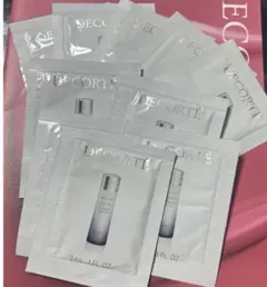 コスメデコルテ ユースパワーエッセンス ローション 美容液化粧水3mL ×10包のサムネイル