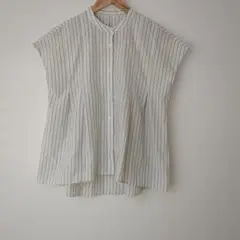 【美品】INNOWAVE ノースリーブブラウス M 春夏 きれいめ 上品