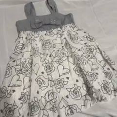 メゾピアノ　ワンピース　130 バラ　モノトーン　素敵