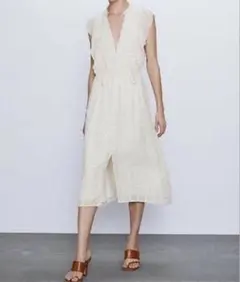 ZARA アイボリー ノースリーブワンピース M