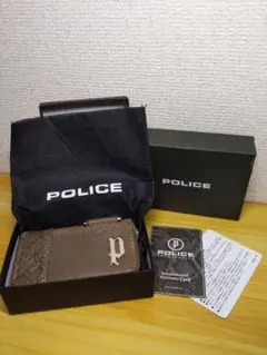 新品 POLICE キーケース ブラウンのサムネイル