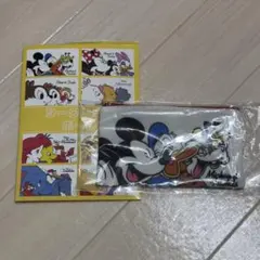 ディズニーストア シークレットポーチ ミッキーマウス