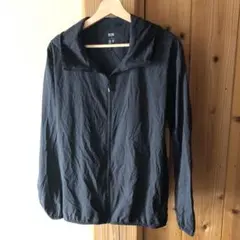 M UNIQLOユニクロ　ポケッタブルナイロンジャケット M ブラック
