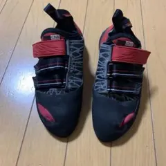 Item thumbnail for item 1c494fd5-2c08-48d4-971e-37b7cdee4a3c