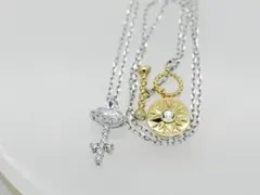 スワロフスキー クリスタル ネックレス ■ 銀色ｘ金色系×クリア ■ 元箱 高級