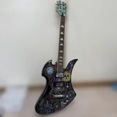 OBEY × SQUIER ストラトキャスター　オーベイ　スクワイヤー OBEY × SQUIER ストラトキャスター オーベイ スクワイヤー - メルカリ