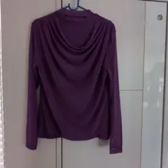 最終お値下げ♪〈新品未使用♪〉パープル ドレープネック 長袖トップス♪