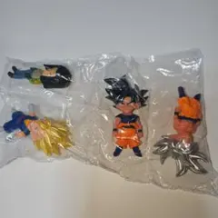 （キーチェーンなし）孫悟空　ベジット人造人間17号 UDM　セット