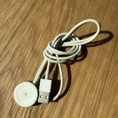 USBホワイト円形充電器