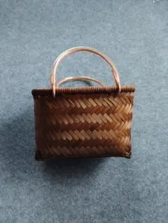 Item thumbnail for item 9ed79bd4-1566-422e-9b71-81ba86568a1e