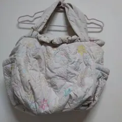 アナスイ　刺繍キルティングバッグ