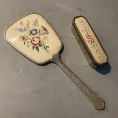 Antique 花柄刺繍ミラーブラシセット1930〜40s - メルカリ