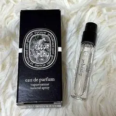 公式 Diptyque ディプティック フルールドゥポー 香水 サンプル2mlのサムネイル