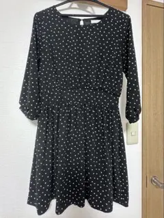 index/黒/ブラック/水玉/ワンピース