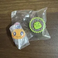 たまごっち　ガチャガチャ　2点セット　くちぱっち　めめっち