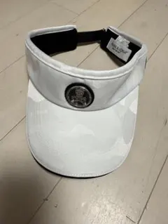 新品未使用★MARK&LONA★人気定番カモフラ柄★白サンバイザー