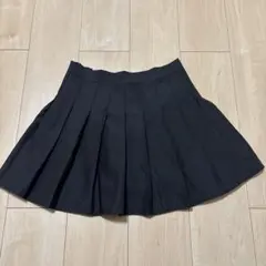 ブラック プリーツスカート