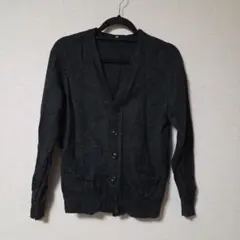 UNIQLO　ユニクロ　ラムVネックカーディガン　長袖　ダークグレー　Mサイズ