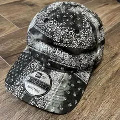 NEW ERA 9TWENTY バンダナ柄キャップ ブラック