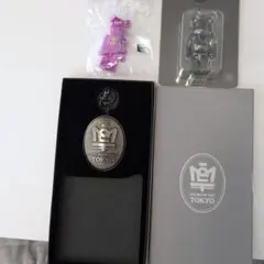 ノベリティ【記念セット】 キーホルダー＆ベアブリック2種セット