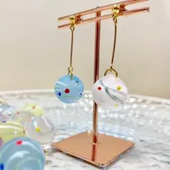 水風船　ヨーヨー　マット　ブルー×ホワイト　ミニチュア　アシンメトリー　青　白のサムネイル
