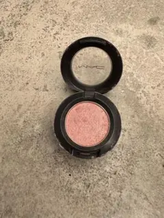 MAC パウダーアイシャドウ PINK VENUS　マック　デパコス