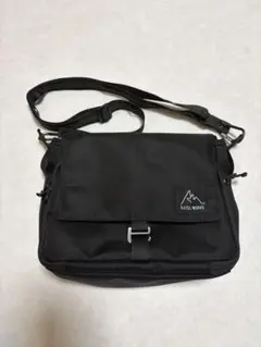 Item thumbnail for item 803e98e5-4999-4ab8-a372-7fff2247f9b6