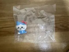 ちいかわサンリオキャラクターズなりきりフィギュア　ハチワレ×ハローキティ