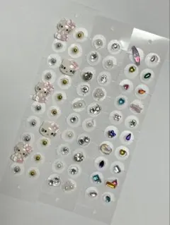 耳ツボジュエリー　60粒　耳ツボシール　貼るピアス　キラキラ