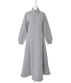 【定価1万円】ナルシス narcissusグレー ワンピース 長袖 スウェットのサムネイル