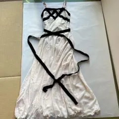 バレエ発表会衣装ホワイトとブラックリボン