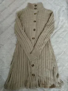 厚手ニットワンピース ケーブル編み タートルネック Sサイズ 体型カバー