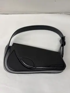 Off-White Jitney 2.8 Hole Detail 箱 袋付き - メルカリ