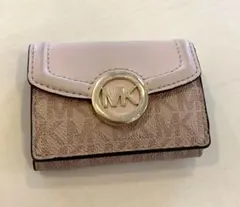 MICHAEL KORS ピンク 三つ折り財布