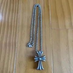 十字架ネックレス