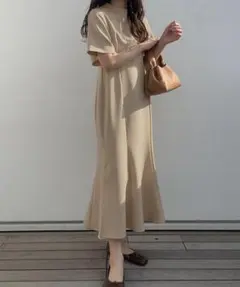 新品　LAUIR ラウアー スタンドカラー　マーメイドワンピース　S