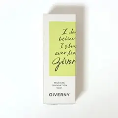 GIVERNY 密着カバーファンデーション 17号ポーセリンのサムネイル