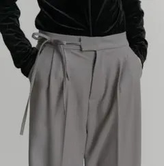 グレー ワイドパンツ リボン付き