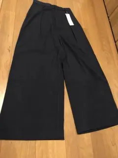 【える 様】GU ネイビー ワイドパンツ Lサイズ