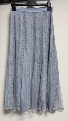 【新品】ブルーグレーのレースフレアスカートのサムネイル